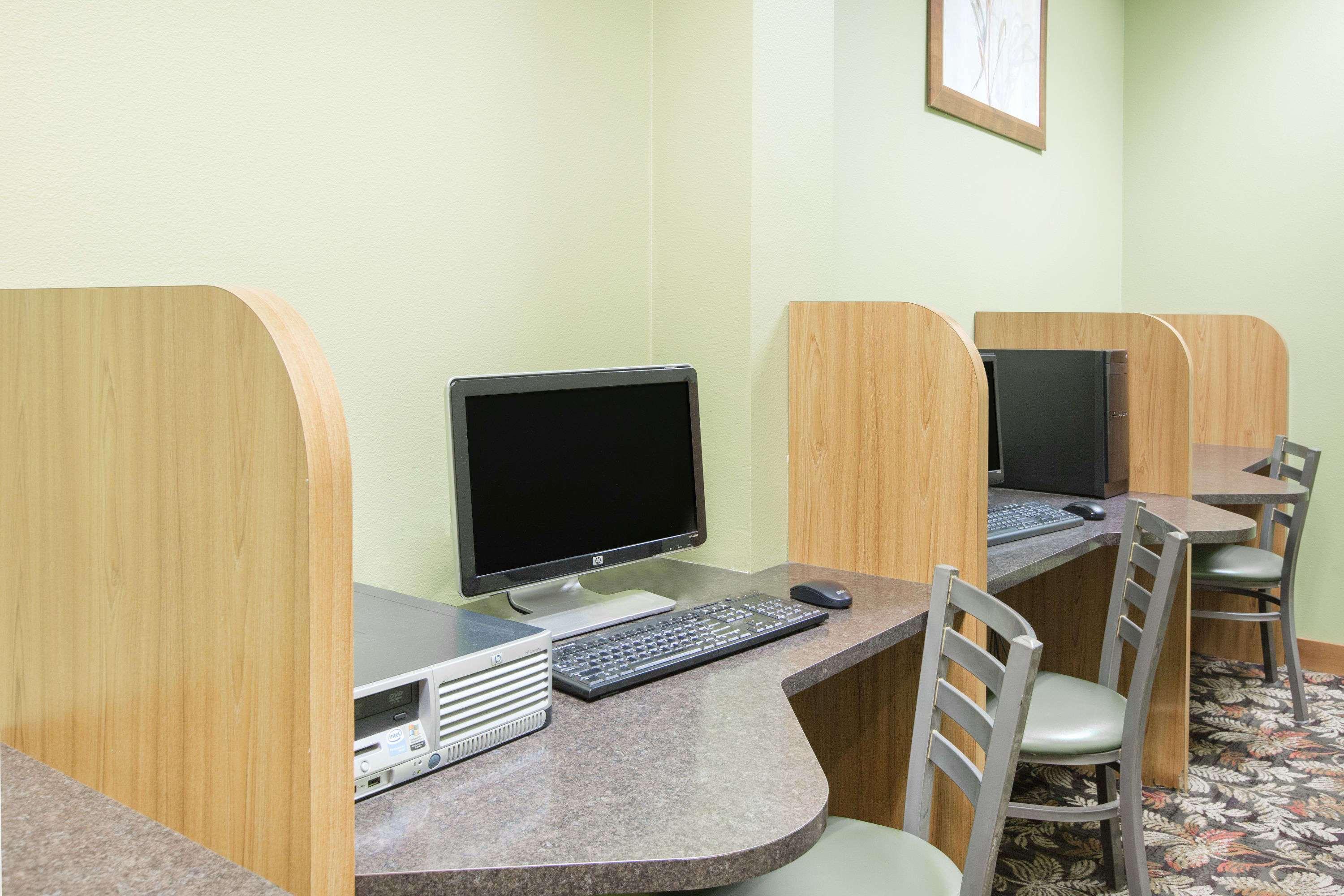 Ramada By Wyndham Des Moines Tropics Resort & Conference Ctr Urbandale Εξωτερικό φωτογραφία
