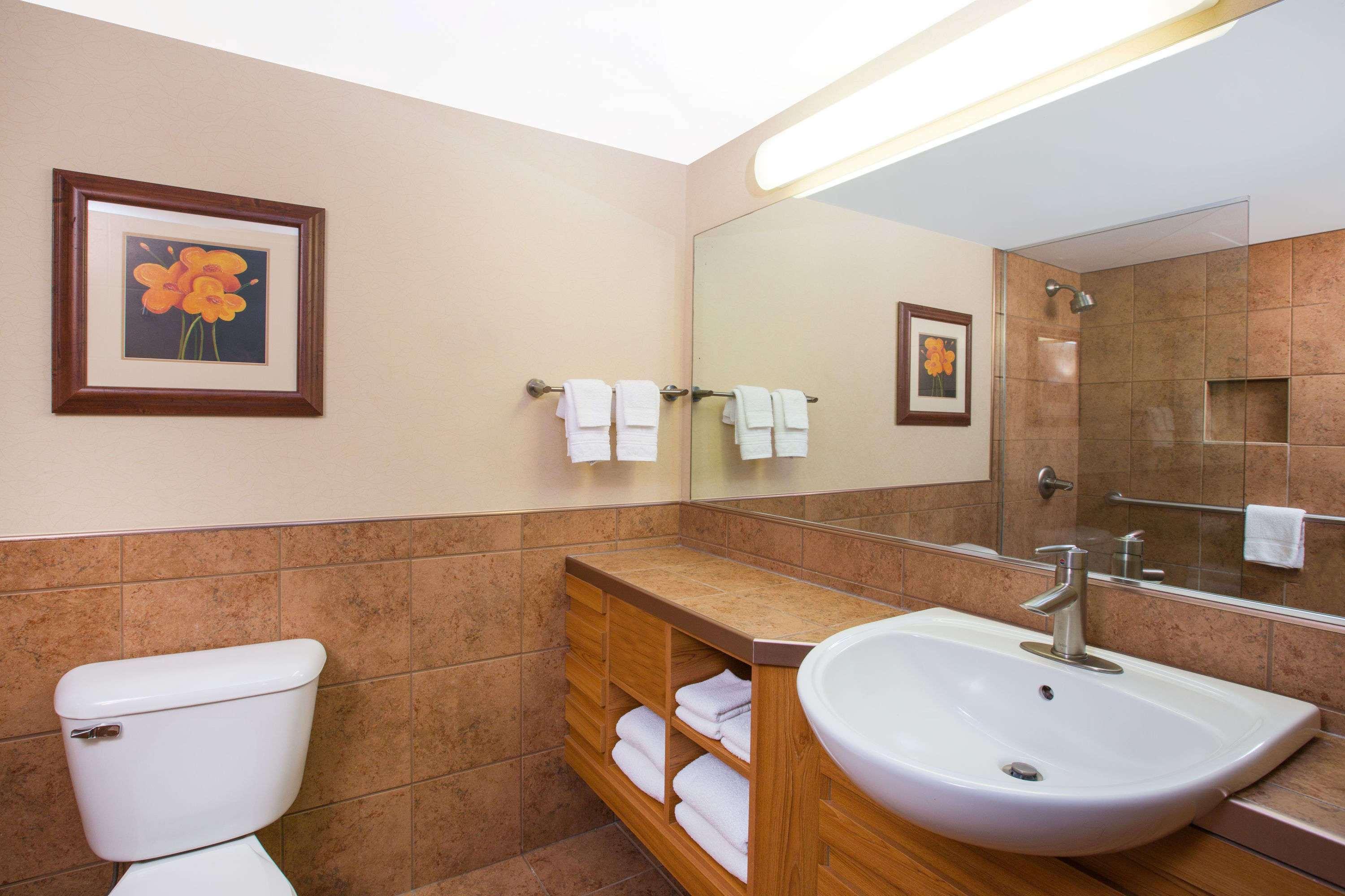 Ramada By Wyndham Des Moines Tropics Resort & Conference Ctr Urbandale Εξωτερικό φωτογραφία